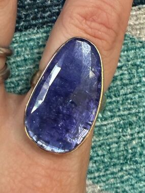 Jamie Joseph Tanzanite Blue/Purple flash with Gold Bezel